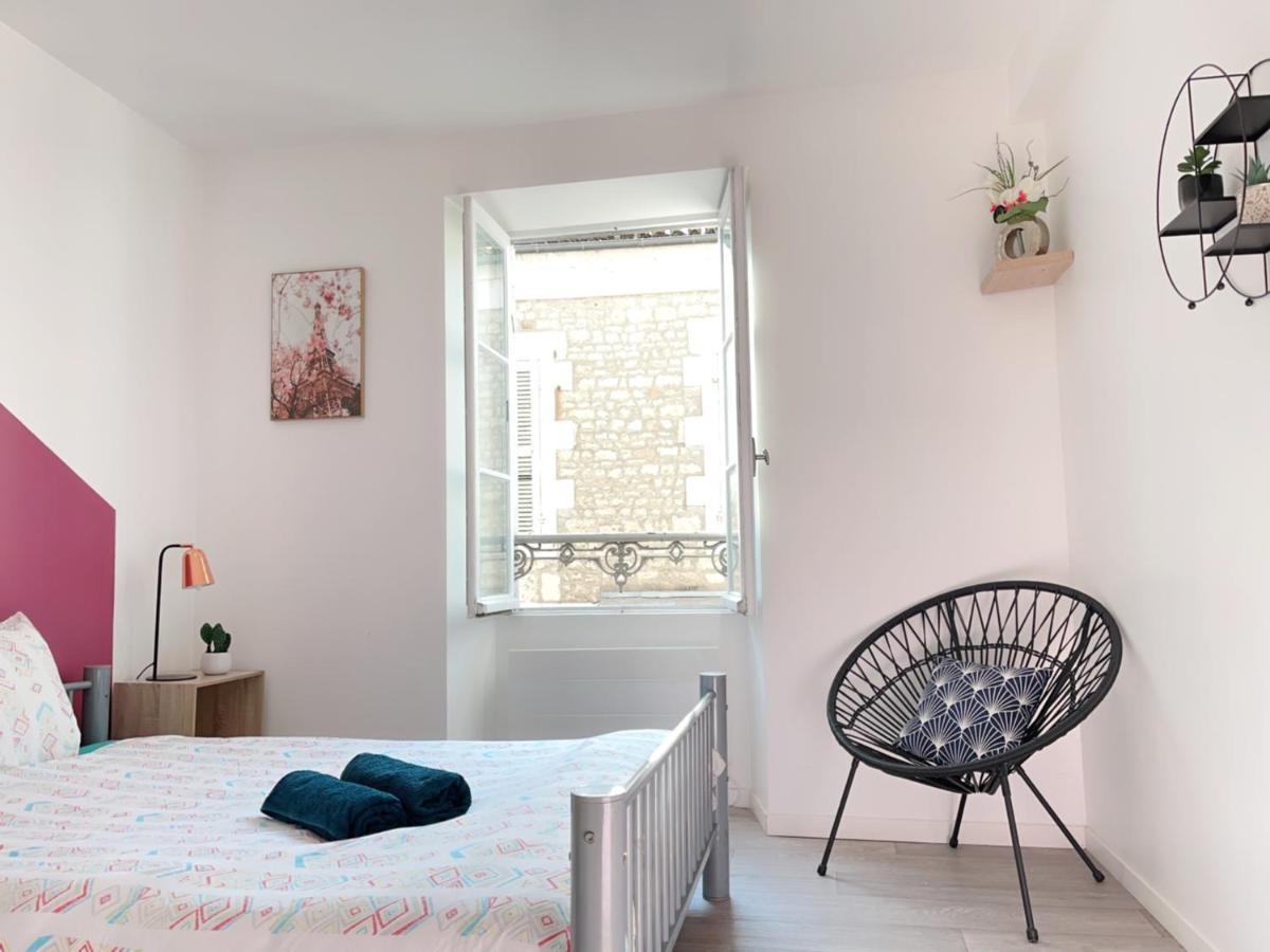Jolie Appartement 2 Chambres 65M2 Au Centre Ville Fontenay-le-Comte Exterior foto